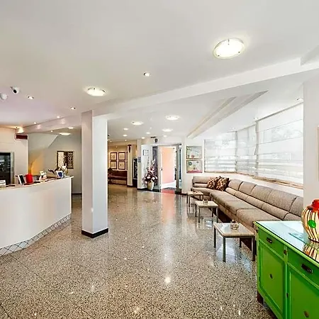 Hotel Fenix